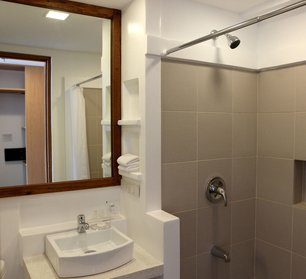 Brblock Boutique And Residences Makati City Extérieur photo